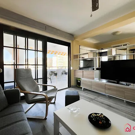 Amanecer En La Concha * أوروبيسا ذيل مار